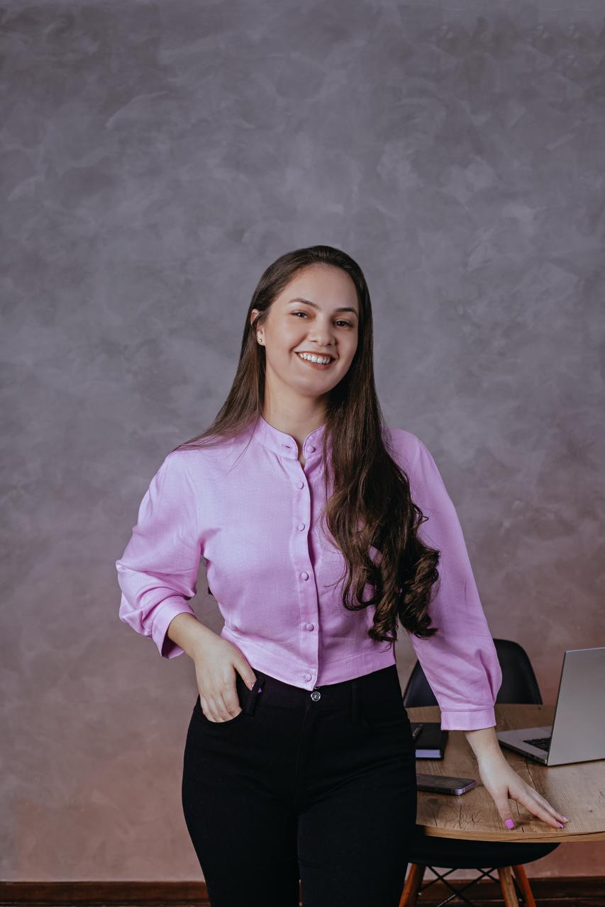 Priscila - Consultora de Marketing para Varejo